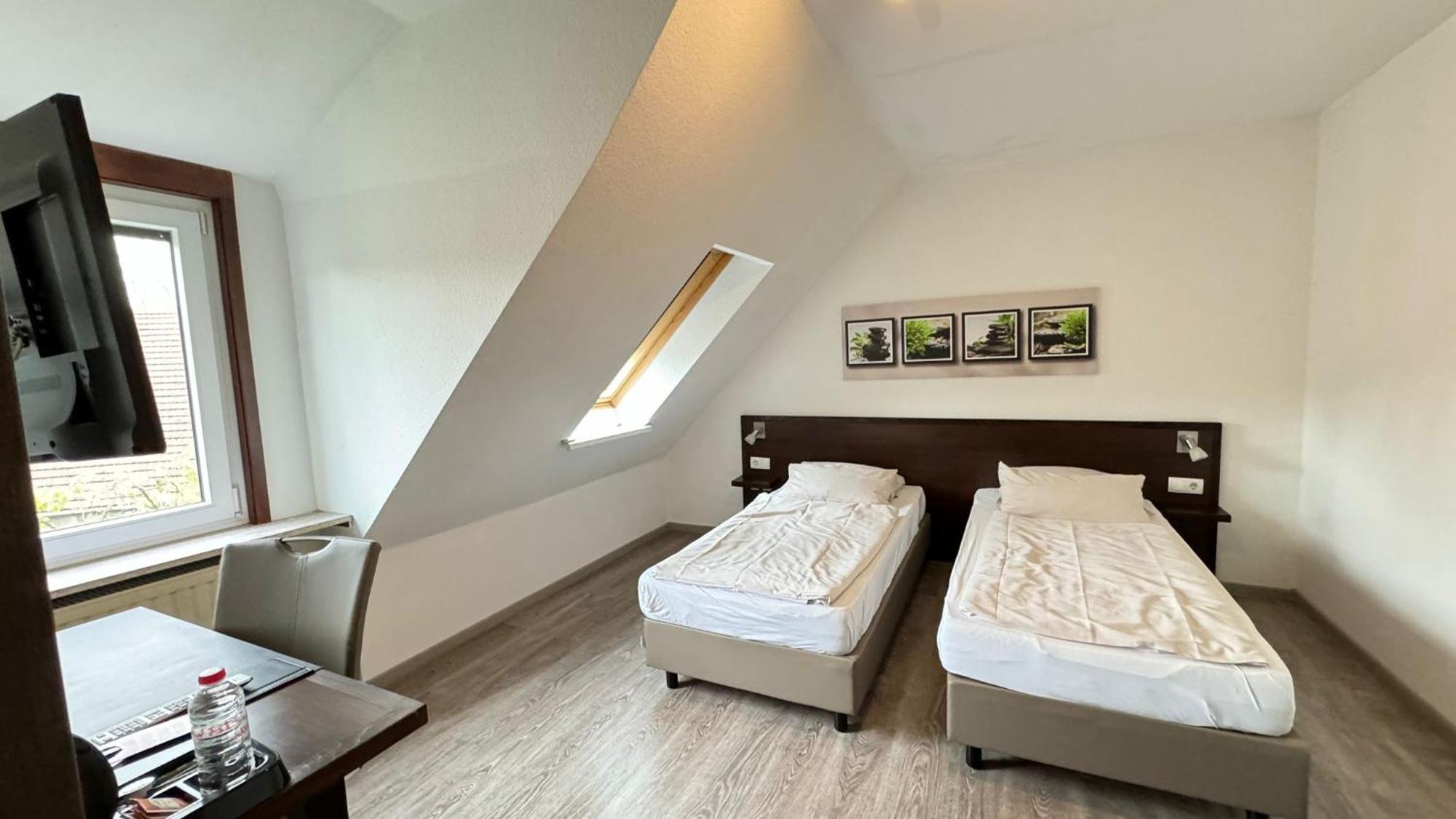 Hotel Rennekamp Oyten Extérieur photo