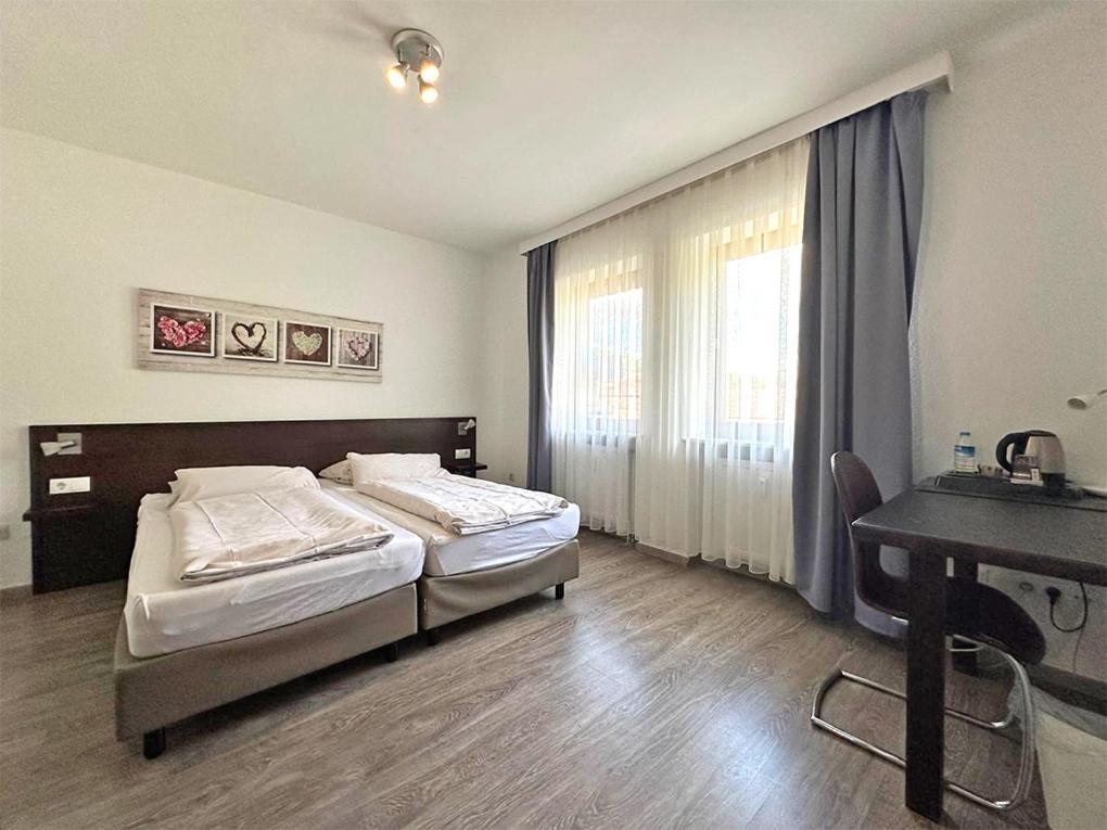Hotel Rennekamp Oyten Extérieur photo