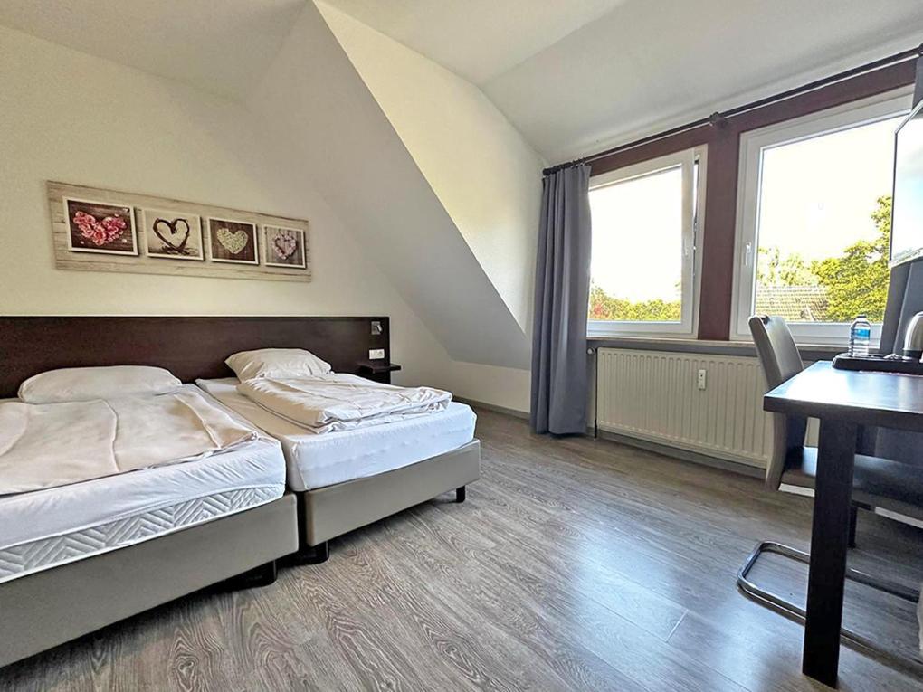 Hotel Rennekamp Oyten Extérieur photo